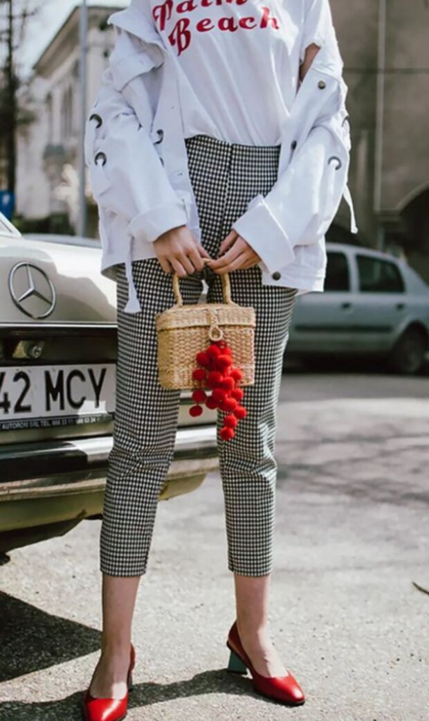 Dámské kalhoty. Foto: snímek obrazovky apostrophe