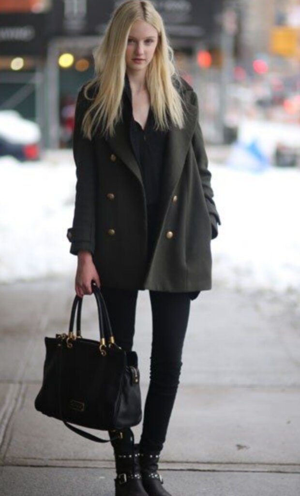 Dámské kalhoty. Foto: snímek obrazovky apostrophe