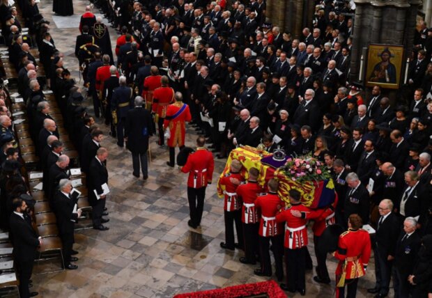 Královská rodina. Foto: snímek obrazovky super.cz