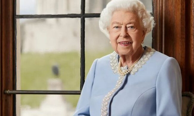 "Zlatá nit, která spojuje země": Kdo poblahopřál královně Alžbětě II. k výročí