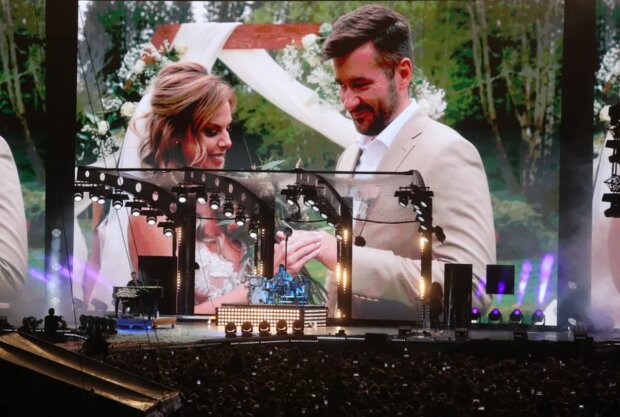 Marek Ztracený se svou snoubenkou Marcelou. Foto: Snímek obrazovky blesk.cz