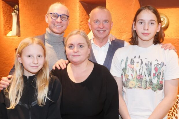 Karel Voříšek s rodinou. Foto: snímek obrazovky blesk.cz