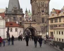 Do Česka přichází vlna veder: Ochlazení v nejbližších dnech připomene, že podle kalendáře je zima. Meteorologové udělali předpověď