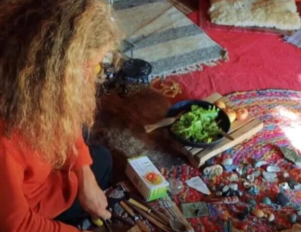 Emma vaří. Foto: snímek obrazovky prostolike.net