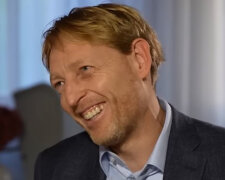 Miliardář Karel Janeček promluvil o svých plánech na Vánoce: "Jsme si rok a den od našeho svatebního obřadu"