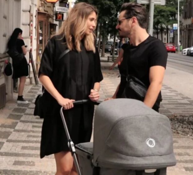 Vojta Kotek s manželkou. Foto: snímek obrazovky blesk.cz