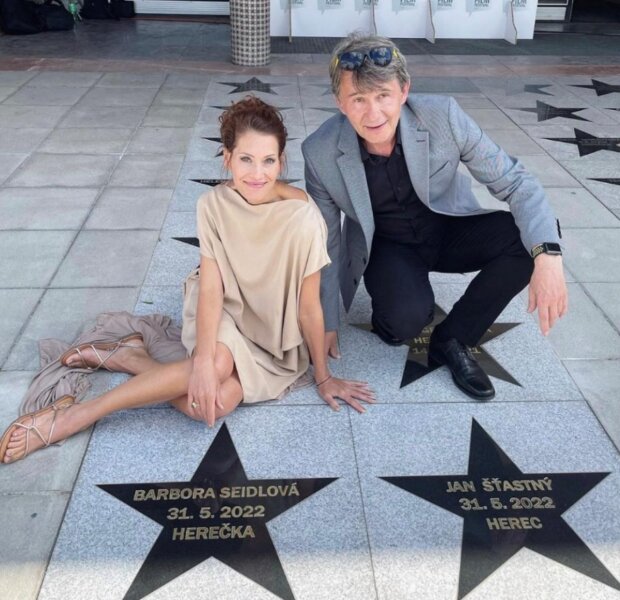 Bára Seidlová a Jan Šťastný. Foto: snímek obrazovky super.cz