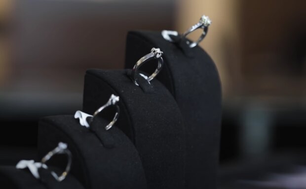 Prsten. Foto: snímek obrazovky YouTube