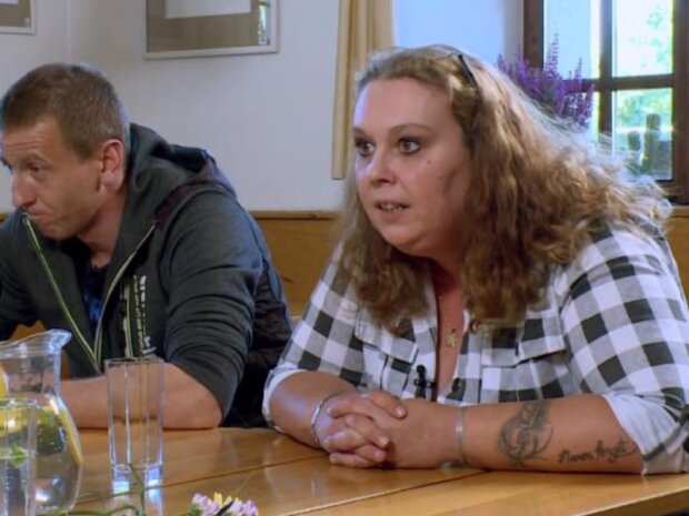 Výměna manželek. Foto: snímek obrazovky YouTube