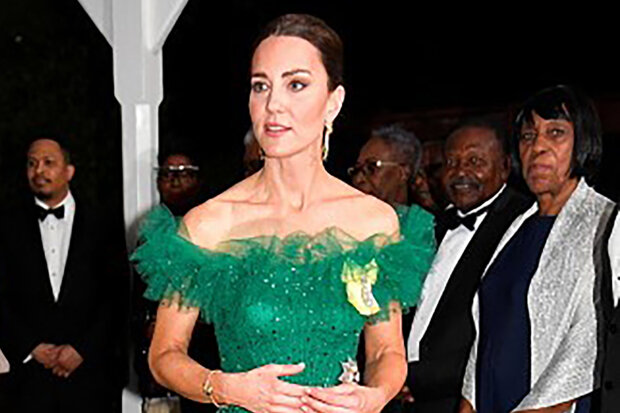 "Zase ty sandálky": proč si Alžběta II. může všimnout Kate Middletonové