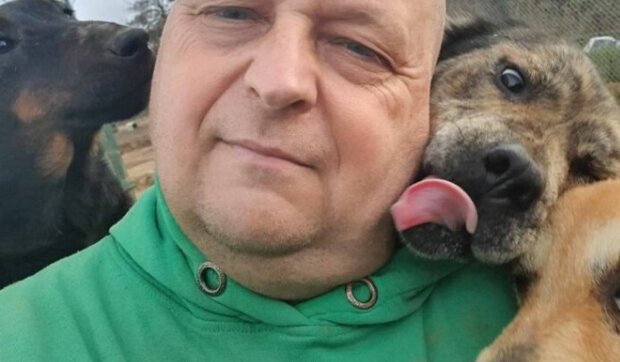 Muž se srdcem na správném místě: Proč muž ze Srbska drží útulek s tisícovkou psů