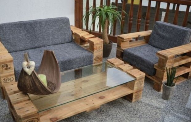 Nábytek. Foto: snímek obrazovky laykni.com