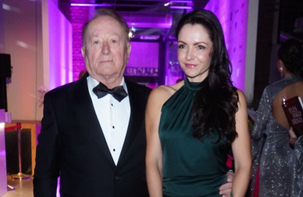 Petr Janda s manželkou. Foto: Snímek obrazovky extra.cz