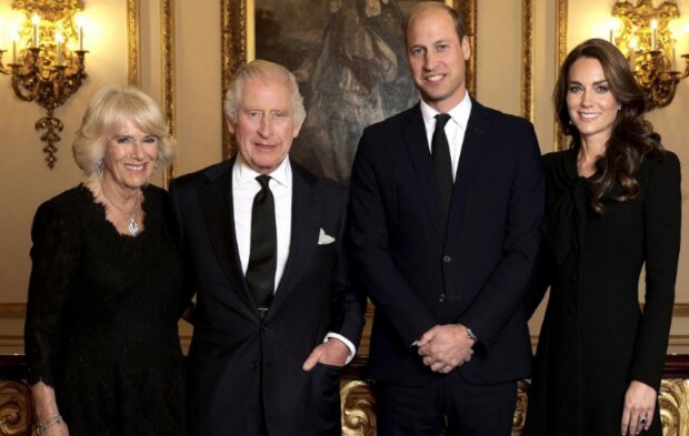 Královská rodina. Foto: snímek obrazovky super.cz