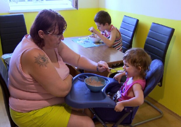 Výměna manželek. Foto: snímek obrazovky YouTube