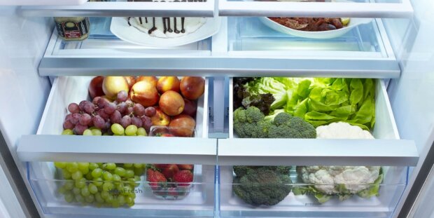 Aby byla zelenina vždy čerstvá, vložte do ledničky kuchyňskou houbičku