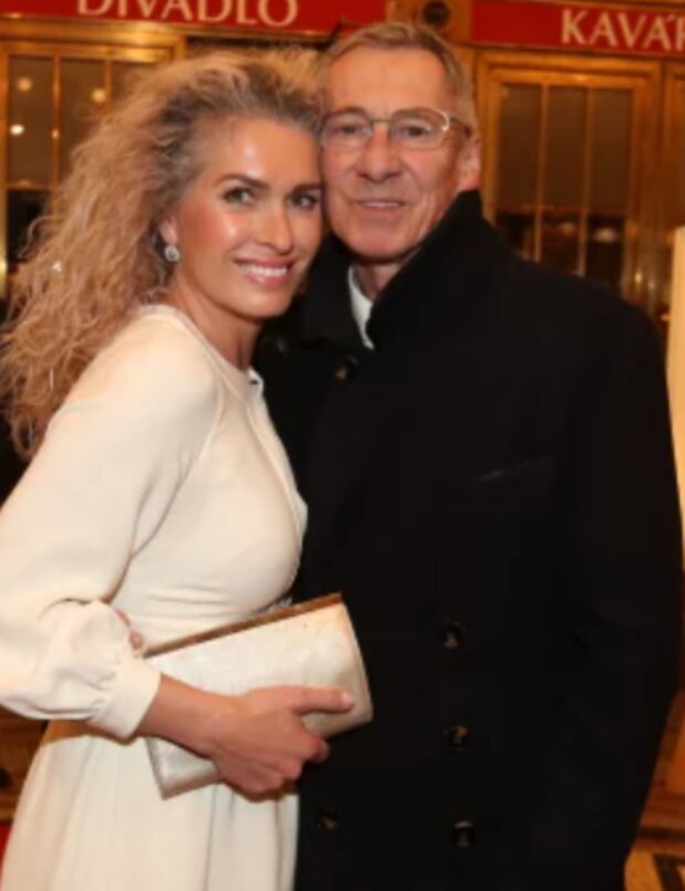 Vzpomínková akce na památku Jiřího Menzela. Foto: snímek obrazovky blesk.cz