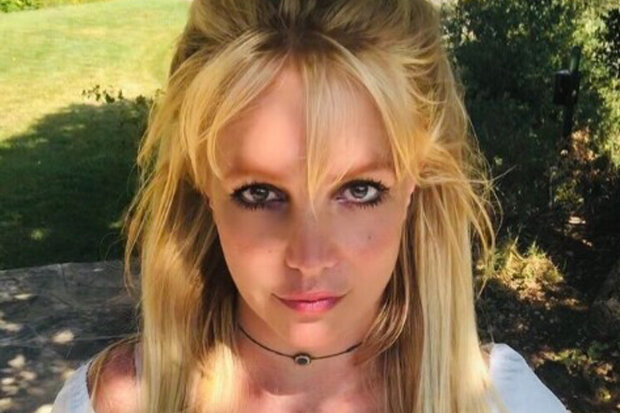 "Pár dnes oficiálně odhalil svůj dlouholetý vztah": Britney Spears se zasnoubila po 13 letech opatrovnictví
