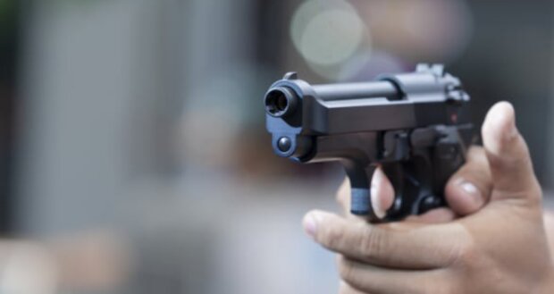 Zbraň. Foto: snímek obrazovky cnn.iprima.cz