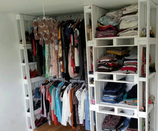 Nábytek. Foto: snímek obrazovky laykni.com