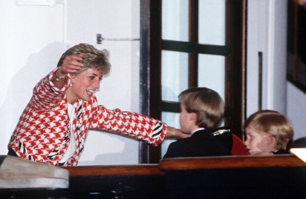 Princezna Diana. Foto: snímek obrazovky marieclaire.ru