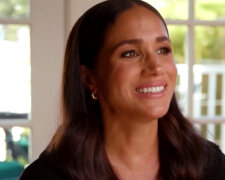 Trailer k dokumentárnímu filmu prince Harryho a Meghan Markle měl premiéru: "Nikdo neví, co se děje za zavřenými dveřmi"