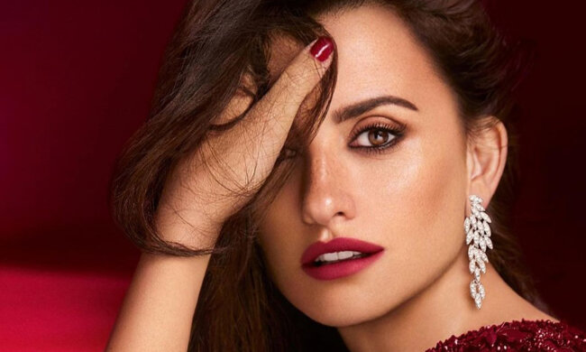 "Chtěla jsem hrát Carmen od čtyř let": Jak teď vypadá 47letá herečka Penélope Cruz, která dostala roli v opeře Carmen