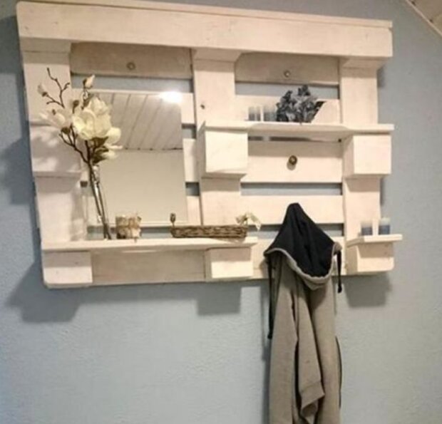 Nábytek. Foto: snímek obrazovky laykni.com