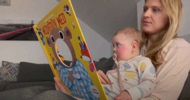 "Čtete svým dětem": Lucie Šafářová ukázala novou fotku své dcery a promluvila o výhodách čtení dětem