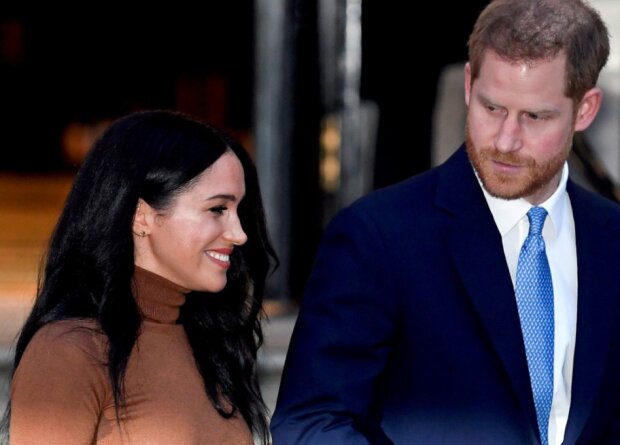Princ Harry a Meghan Markle. Foto: snímek obrazovky ahaonline.cz