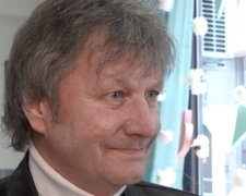 „Nám to takhle vyhovuje. Voláme si, když je něco skutečně potřeba”: Standa Hložek o vztahu s manželkou a řekl, proč momentálně žijí odděleně