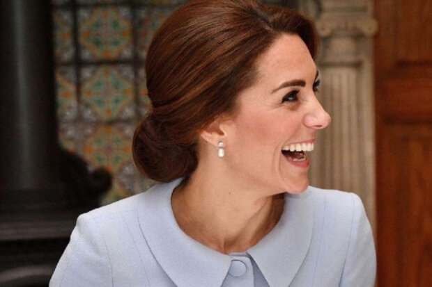 Princ William a Kate Middleton povečeřeli v hospodě ve Windsoru: proč princezna změnila barvu vlasů