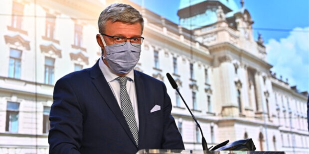 Situace s virem v Česku je až čtyřikrát horší než v Německu: nová data