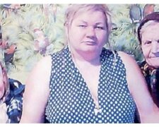 Šestatřicetiletá žena adoptovala deset staříků, aby se o ně starala