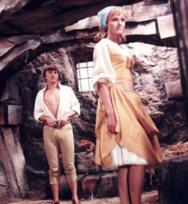 Šíleně smutná princezna. Foto: snímek obrazovky extra.cz