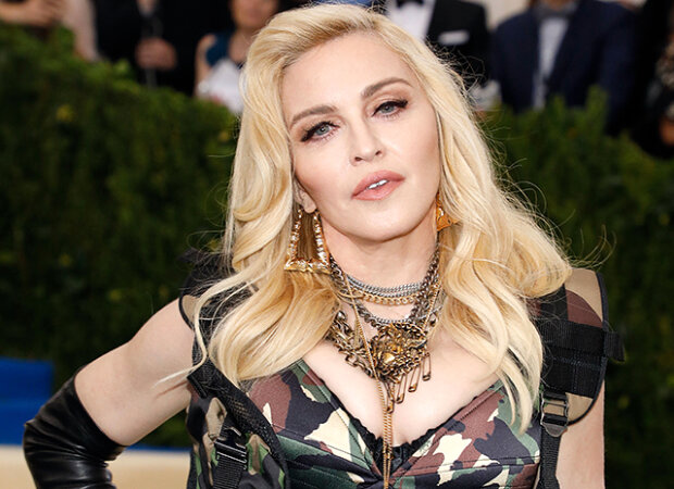 Madonna oslavila své 62. narozeniny na Jamajce. Ukázala fotky z oslavy