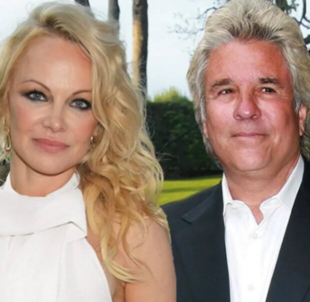 Pamela Anderson a John Peters. Foto: snímek obrazovky obozrevatel