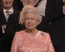 Alžběta II. , Foto: snímek obrazovky YouTube