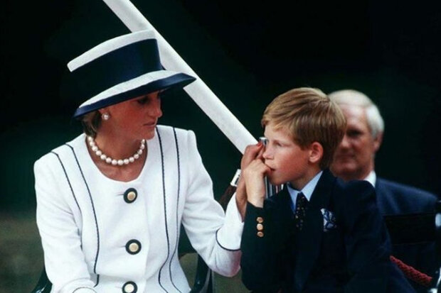 Nezbedná Diana: nejzábavnější tradice Lady Diany pro Prince George