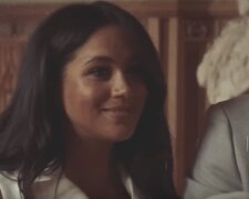 Zlato a diamanty: Meghan Markleová obdržela speciální dárek, když se poprvé objevila na veřejnosti v Kanadě