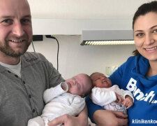 Žena porodila dvojčata s rozdílem více než 3 měsíce: nový rekord