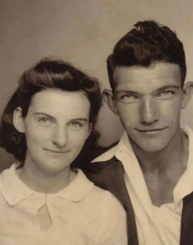 Žena a muž. Foto: snímek obrazovky YouTube