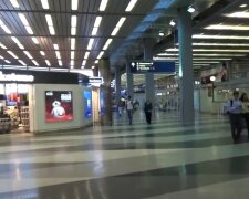 Strach donutil muže, aby žil tři měsíce na letišti a předstíral, že je zaměstnancem