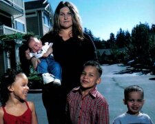 Žena, po mnoha letech, zjistila, že není matkou svých dětí