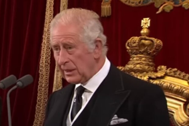 Rozhodnutí přijato: Karel III. už ví, zda pozve na korunovaci prince Harryho a jeho manželku