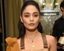 Vanessa Hudgens se podělila o rajcovní snímek v bikinách během své dovolené