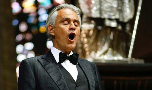 Andrea Bocelli nechal publikum v slzách: více než tři miliony sledovali jeho koncert Music For Hope v přímém vysílání z prázdné Duomo di Milano