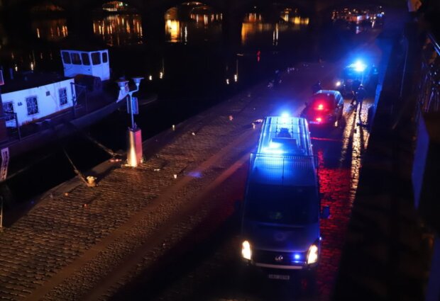 Policie. Foto: snímek obrazovky blesk.cz