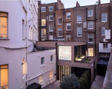 Jak zvětšit byt: Rodina přistavěla několik pokojů pro sebe