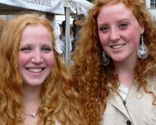 Holky. Foto: snímek obrazovky boredpanda